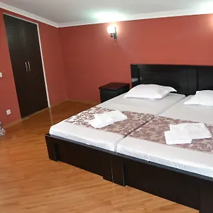 hostel-in-tbilisi.alltbilisihotels.com/